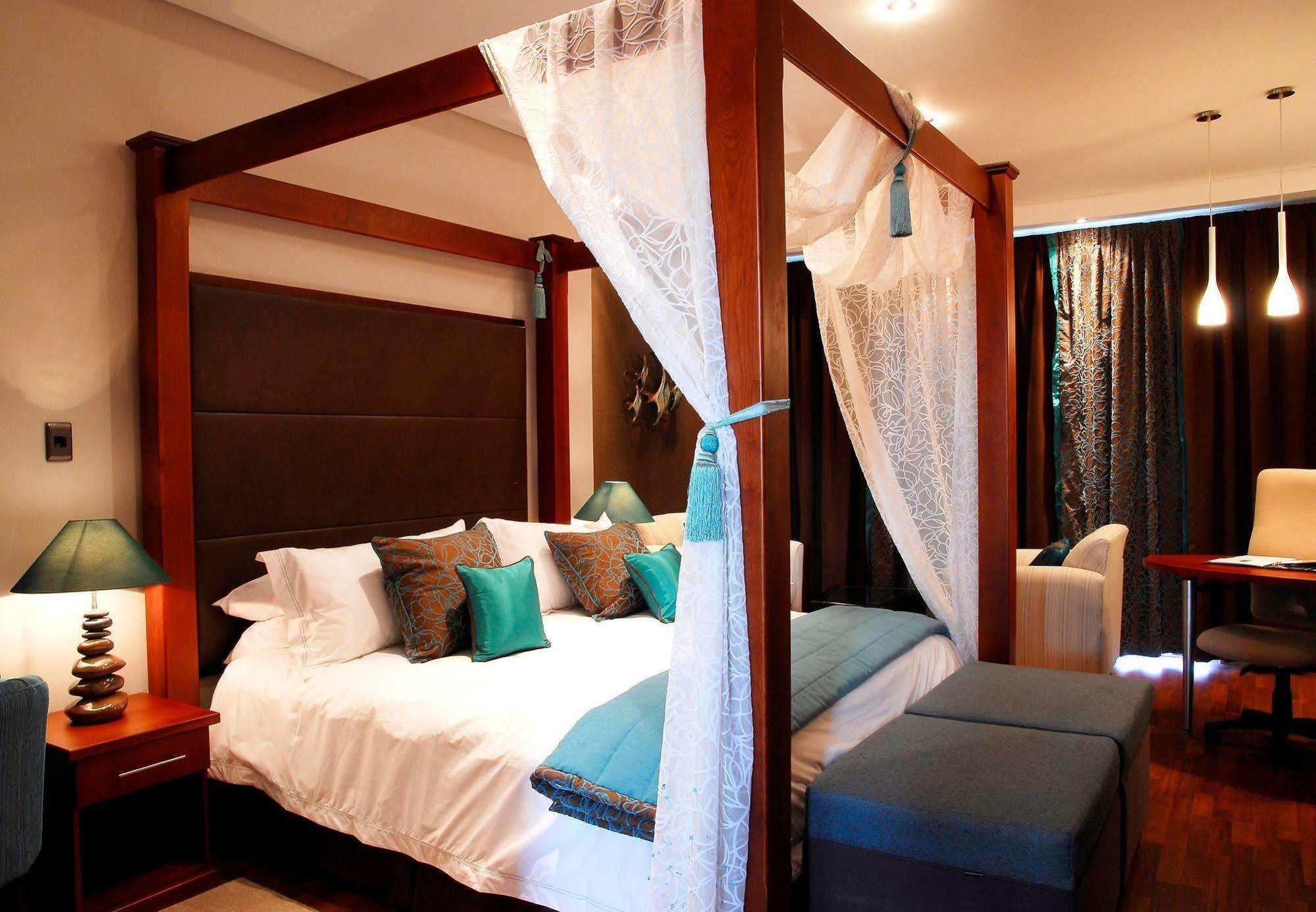 Bon Hotel Waterfront Richards Bay Eksteriør bilde