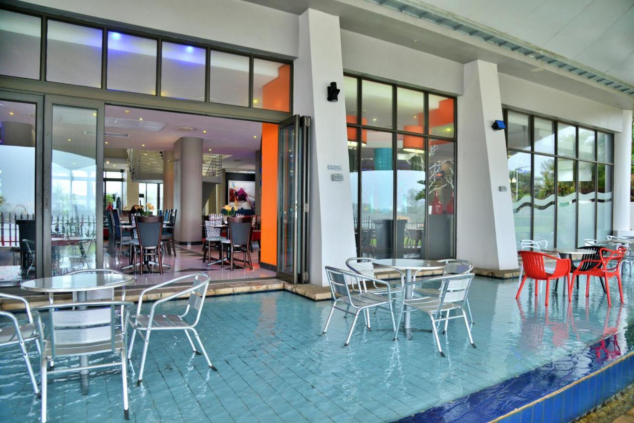 Bon Hotel Waterfront Richards Bay Eksteriør bilde